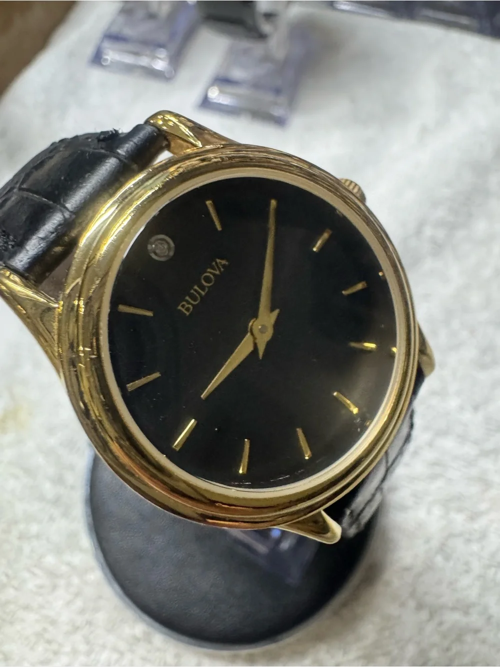 #181 Bulova diamond quartz